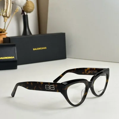 Оправа для очков Balenciaga Cat Eye Shaped Frame With Logo Letters "Brown" фото № 2
