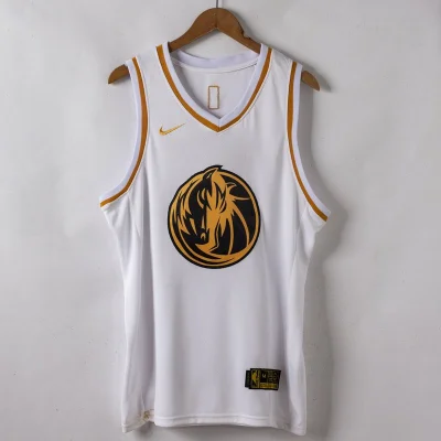 Баскетбольная Джерси Nike Dallas Mavericks 19-20 №77 Luka Doncic "White" фото № 4