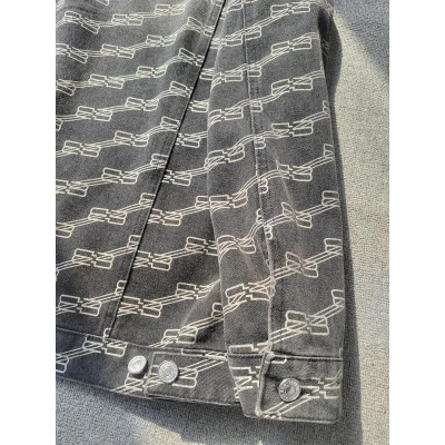 Джинсовая Куртка Balenciaga With A Branded Print "Black/Gray" фото № 4 Джинсовая Куртка Balenciaga With A Branded Print "Black/Gray" фото № 4