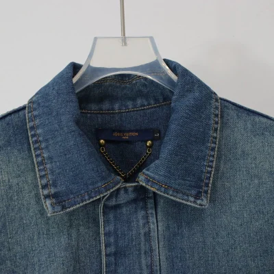 Джинсовая Куртка Louis Vuitton With An Embossing Brand Logo "Blue" фото № 3 Джинсовая Куртка Louis Vuitton With An Embossing Brand Logo "Blue" фото № 3
