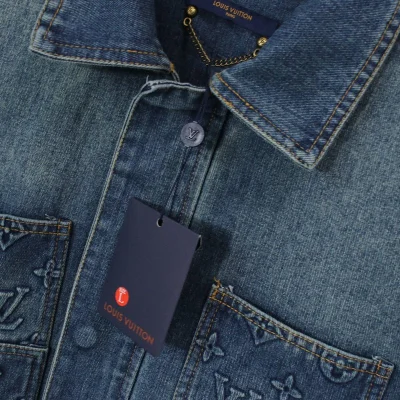 Джинсовая Куртка Louis Vuitton With An Embossing Brand Logo "Blue" фото № 8 Джинсовая Куртка Louis Vuitton With An Embossing Brand Logo "Blue" фото № 8