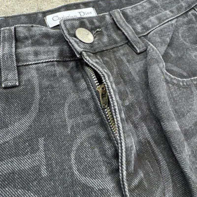 Джинсы Christian Dior Different Directions Logos "Black" фото № 7 Джинсы Christian Dior Different Directions Logos "Black" фото № 7