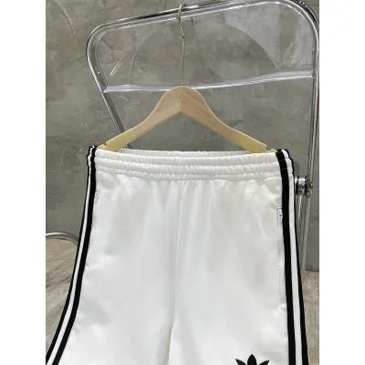 Штаны Balenciaga X Adidas With Stripes On The Sides "White" фото № 7