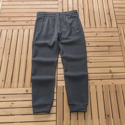 Спортивные штаны Tommy Hilfiger Decorated Pocket "Gray" фото № 8 Спортивные штаны Tommy Hilfiger Decorated Pocket "Gray" фото № 8