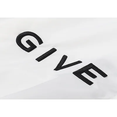 Ветровка Givenchy Large Logo On The Back "White" фото № 7 Ветровка Givenchy Large Logo On The Back "White" фото № 7