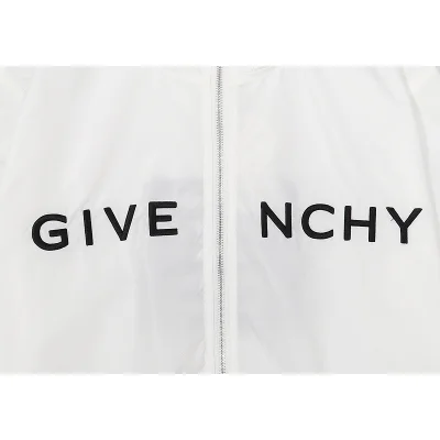 Ветровка Givenchy Large Logo On The Back "White" фото № 9 Ветровка Givenchy Large Logo On The Back "White" фото № 9