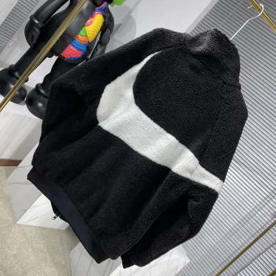 Ветровка Nike Two-Sided "Black/White" фото № 3