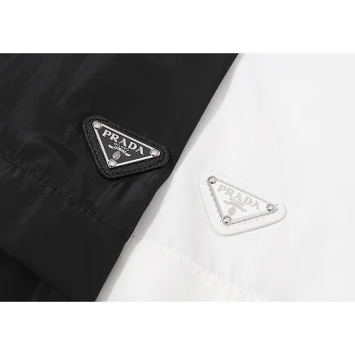 Ветровка Prada Solid Color On The Lock "Black" фото № 3