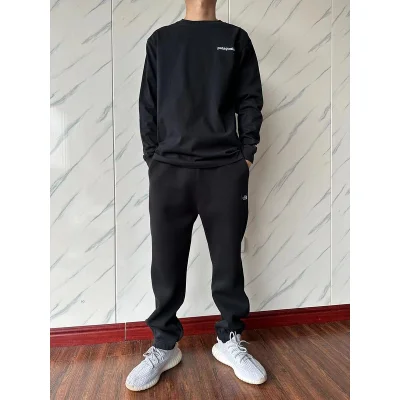 Лонгслив Patagonia Dark Mountain Landscape Print "Black" фото № 8 Лонгслив Patagonia Dark Mountain Landscape Print "Black" фото № 8