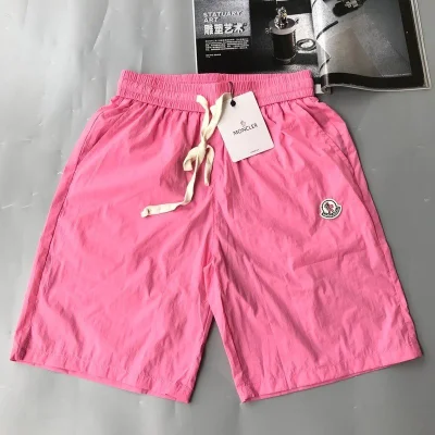 Шорты Moncler Solid Color With Small Logo "Pink" фото № 2