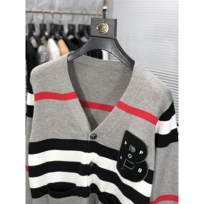 Кардиган Burberry Frontside Print Black Letter B Colorful Horizontal Lines "Gray" фото № 6 Кардиган Burberry Frontside Print Black Letter B Colorful Horizontal Lines "Gray" фото № 6