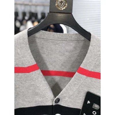 Кардиган Burberry Frontside Print Black Letter B Colorful Horizontal Lines "Gray" фото № 3 Кардиган Burberry Frontside Print Black Letter B Colorful Horizontal Lines "Gray" фото № 3