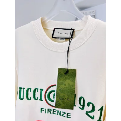 Свитшот Gucci Round Logo "Beige" фото № 3 Свитшот Gucci Round Logo "Beige" фото № 3