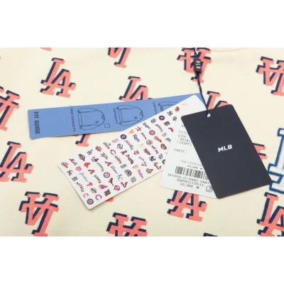 Свитшот MLB Classic Monogram Front Pattern Overfit Boston Red Sox LA Dodgers NY "White" фото № 3