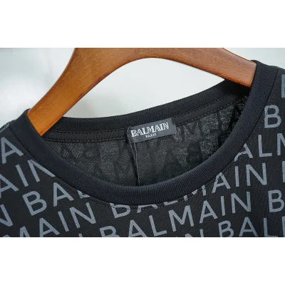 Футболка Balmain Print From The Brand Name "Black/Gray" фото № 3