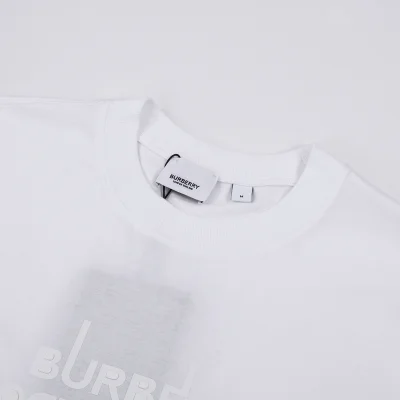 Футболка Burberry Reflection Text "White" фото № 4
