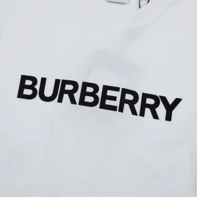 Футболка Burberry With The Brand Name "White" фото № 2