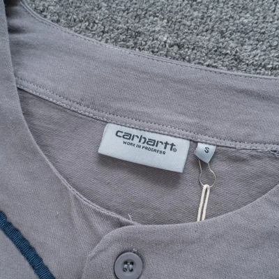 Футболка Carhartt With Buttons "Gray" фото № 2 Футболка Carhartt With Buttons "Gray" фото № 2