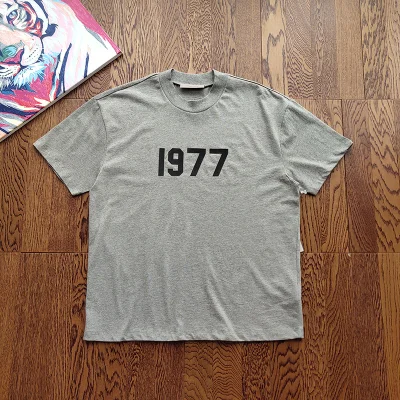 Футболка Fear Of God Usual "Gray/Black" фото № 2 Футболка Fear Of God Usual "Gray/Black" фото № 2