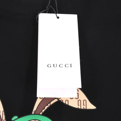 Футболка Gucci With A Rabbit Print In A Cap "Black" фото № 7