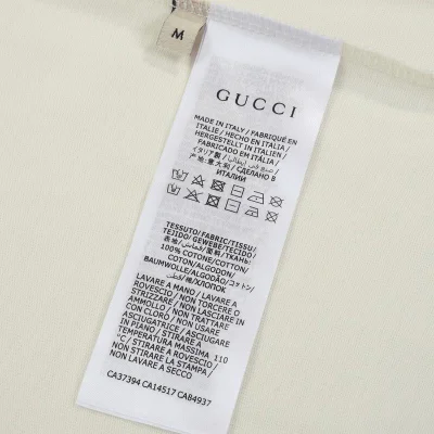 Футболка Gucci With Graphic Bomb Print "Cream" фото № 2