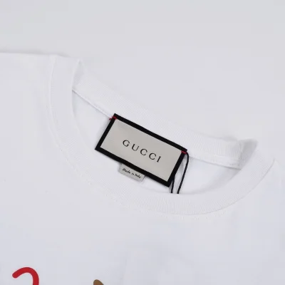 Футболка Gucci Print With Stars And Logo "White" фото № 2