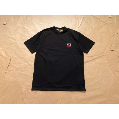 Футболка Loewe With Small Red Heart In The Logo "Black" фото № 4 Футболка Loewe With Small Red Heart In The Logo "Black" фото № 4