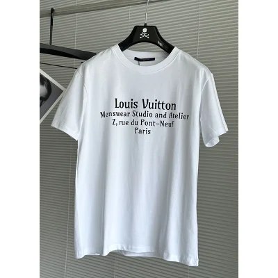 Футболка Louis Vuitton Menswear Studio And Atelier "White" фото № 5