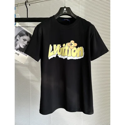 Футболка Louis Vuitton With A Flower On The Logo "Black" фото № 2