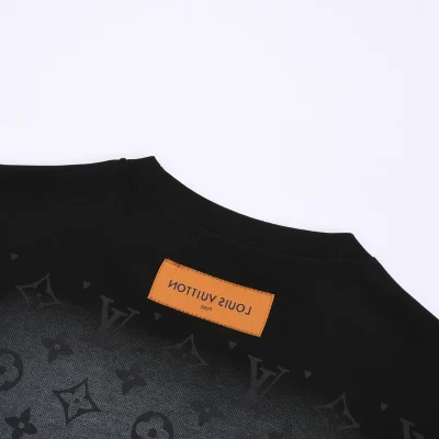 Футболка Louis Vuitton With A Gray Spot "Black" фото № 3