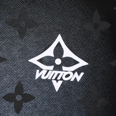 Футболка Louis Vuitton With A Gray Spot "Black" фото № 6