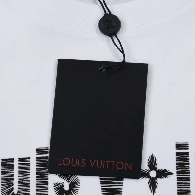 Футболка Louis Vuitton With Logo Made Of Stripes "White" фото № 4