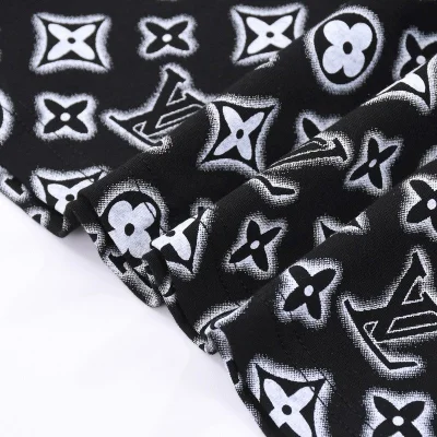 Футболка Louis Vuitton With A Patterned Logo Print "Black/White" фото № 4