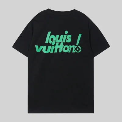 Футболка Louis Vuitton With A Green Zipper Pocket "Black" фото № 2