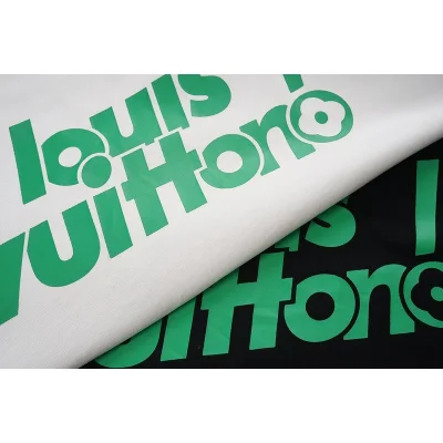 Футболка Louis Vuitton With A Green Zipper Pocket "Black" фото № 3