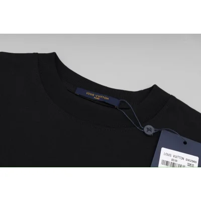 Футболка Louis Vuitton With Rabbit Print With Carrot On The Back "Black" фото № 9