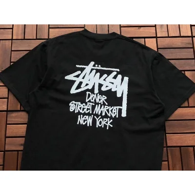 Футболка Stussy Lettering Dover Street Market New York "Black" фото № 3