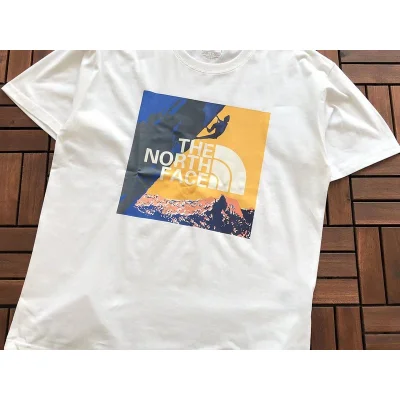 Футболка The North Face Man On Crag "White" фото № 2 Футболка The North Face Man On Crag "White" фото № 2