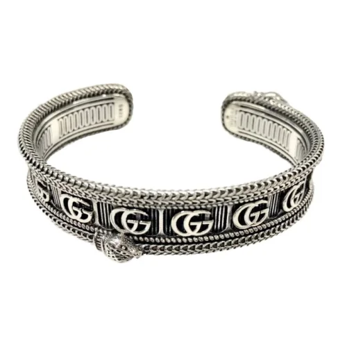 Браслет Gucci With Patterns And Repeating Logo Details - Ring "Silver"