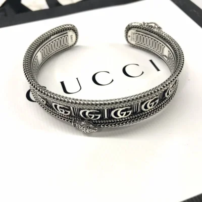 Браслет Gucci With Patterns And Repeating Logo Details - Ring "Silver" фото № 3
