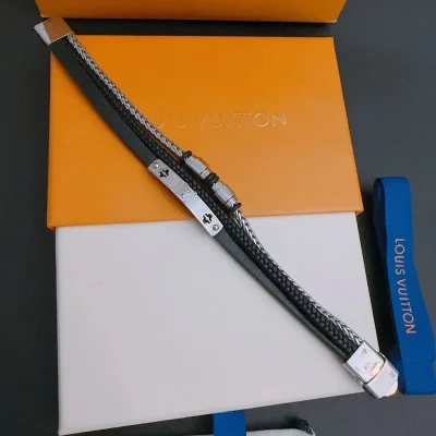 Браслет Louis Vuitton Multiple Details "Silver" фото № 3 Браслет Louis Vuitton Multiple Details "Silver" фото № 3