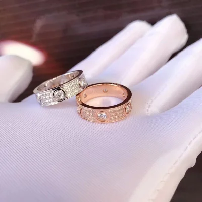 Кольцо Cartier Round Rhinestones Along "Gold" фото № 5