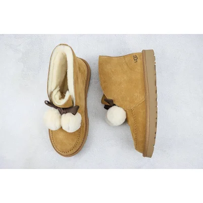 UGG Kallen Pom Pom "Beige" фото № 7 UGG Kallen Pom Pom "Beige" фото № 7