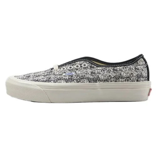 Vans Authentic "Bandana Black"