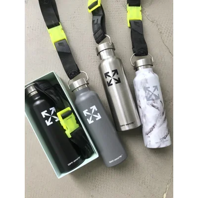 Бутылка Off White Logo "Silver" фото № 2 Бутылка Off White Logo "Silver" фото № 2