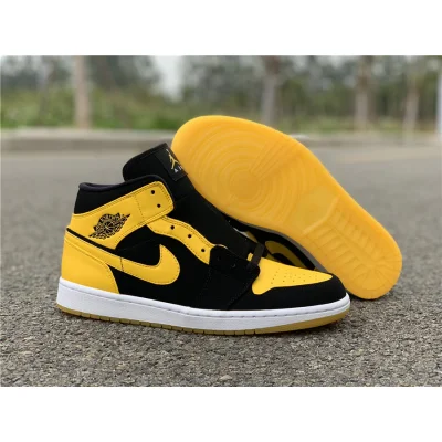 Air Jordan 1 Mid "New Love" фото № 5 Air Jordan 1 Mid "New Love" фото № 5