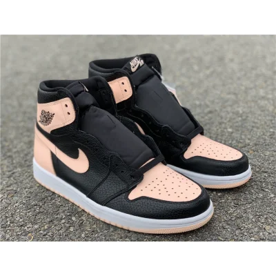 Air Jordan Retro 1 High OG "Crimson Tint" фото № 5