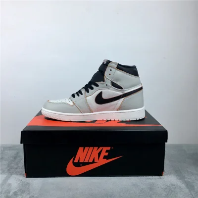 Nike SB x Air Jordan 1 Retro High OG "Light Bone" фото № 4