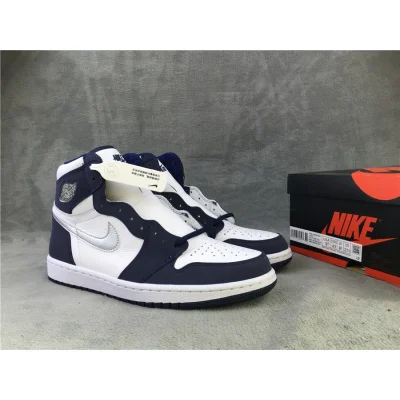 Air Jordan 1 Retro High OG "Midnight Navy" фото № 4 Air Jordan 1 Retro High OG "Midnight Navy" фото № 4