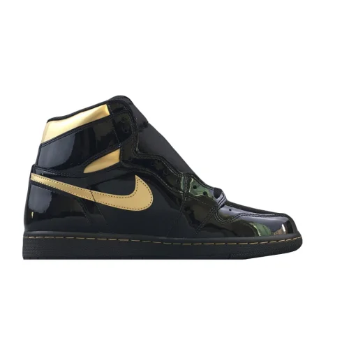 Air Jordan 1 Retro High OG "Black/Metallic Gold"